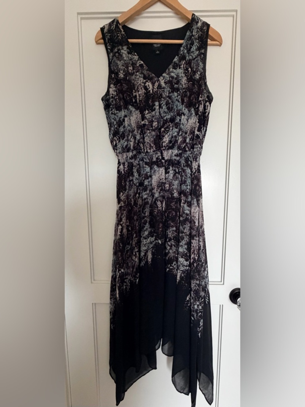 Simply Vera Vera Wang Abstract Print Maxi Dress